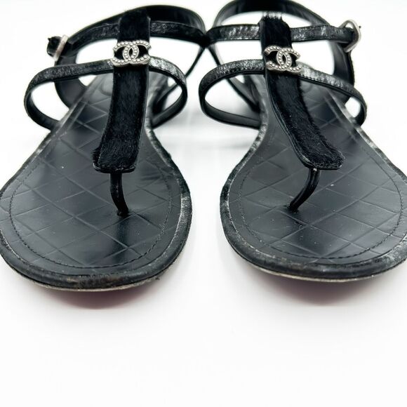 Chanel CC Logo Sandals Black Suede and Calf Hair Metallic Flats Size Eu 39 US 8- - Picture 5 of 11